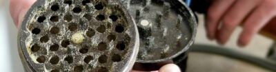 Grinder reinigen leicht gemacht: So bleibt deine Mühle hygienisch sauber