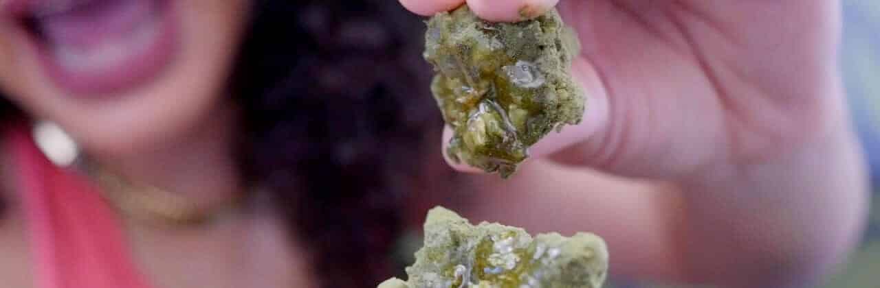 Erfahre, was Moonrocks sind, wie sie hergestellt werden und wie du sie verantwortungsbewusst konsumierst