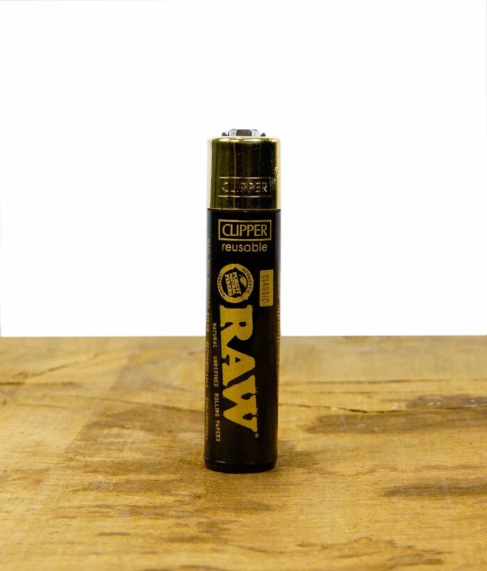 Clipper-RAW-Black-mit-goldener-Cap.jpg