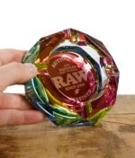 RAW-Aschenbecher-Rainbow-Kristallglas-115mm-bunt.jpg