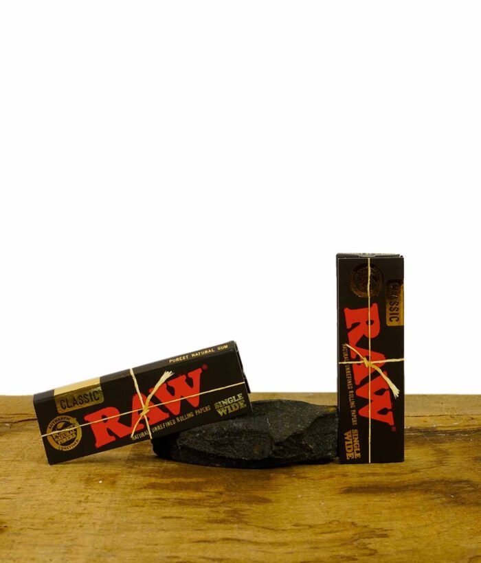 RAW-Black-Single-Wide-Papers.jpg