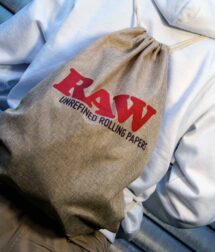 RAW-Sportbeutel-braun.jpg
