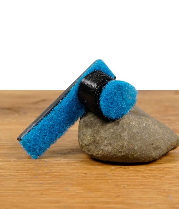 borobuddy-magnetic-cleaner.jpg