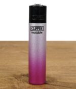 clipper-feuerzeug-metallic-gradient-silber-lila.jpg