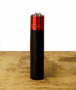 clipper-lava-schwarz-mit-roter-cap.jpg