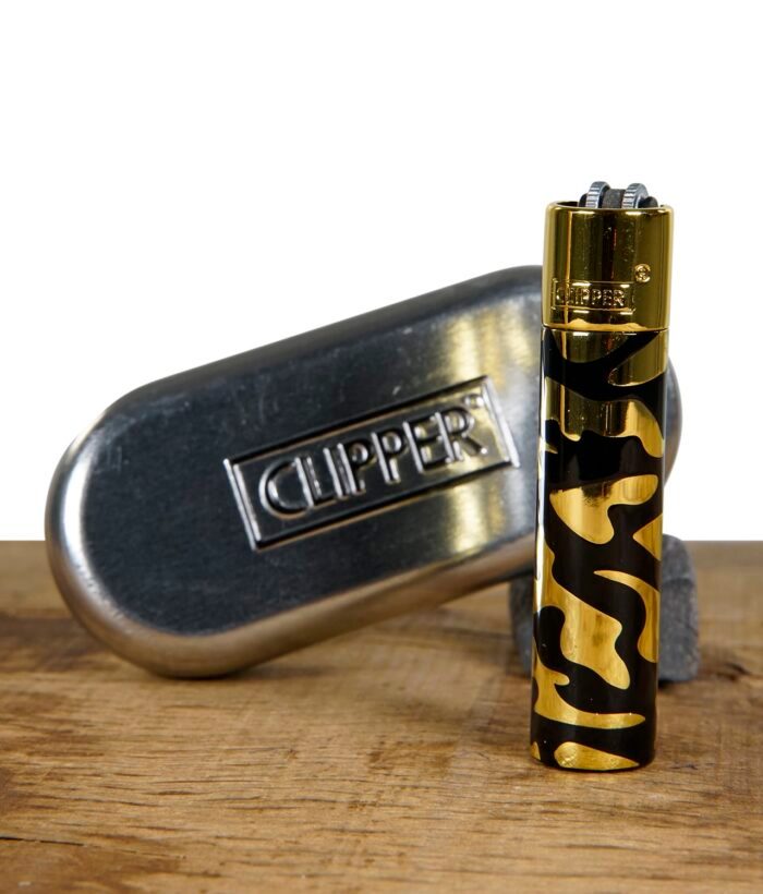 clipper-metall-feuerzeug-camouflage-gold.jpg
