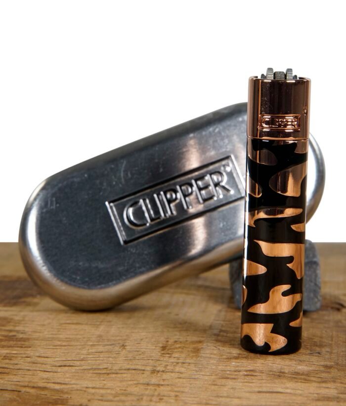 clipper-metall-feuerzeug-camouflage-kupfer.jpg