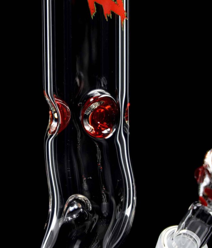ehle-red-series-emotion-krone-roter-fuss-eisdornen-nah.jpg