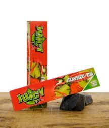 juicy-jays-king-size-slim-strawberry-kiwi.jpg