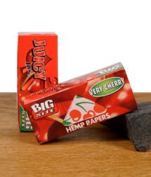 juicy-jays-rolls-5m-very-cherry.jpg