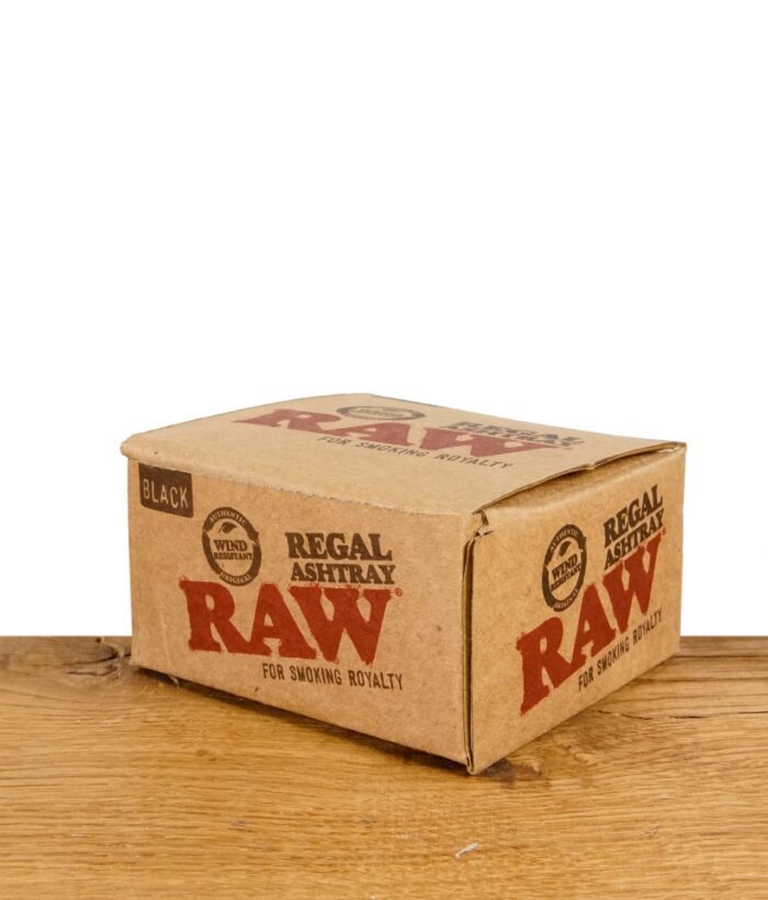 raw-aschenbecher-aus-metall-schwarz-verpackung.jpg