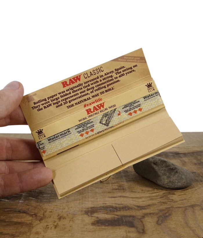 raw-connoisseur-papers-king-size-slim-mit-filtertips-2.jpg