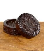 rosenholz-grinder-2-tlg-mit-handgeschnitztem-leaf.jpg