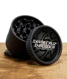 santa-cruz-shredder-hanf-3-teilig-schwarz-2.jpg