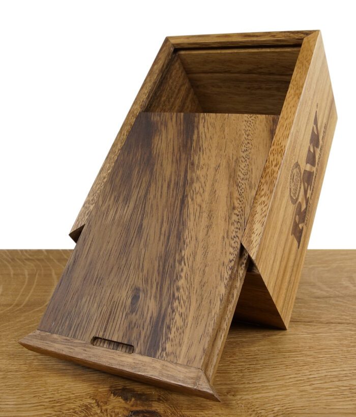 RAW Holzbox mit Schiebedeckel aufgeklappt