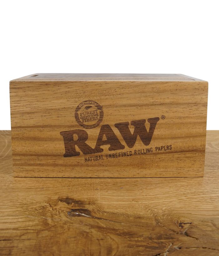 RAW Holzbox mit Schiebedeckel von der Seite