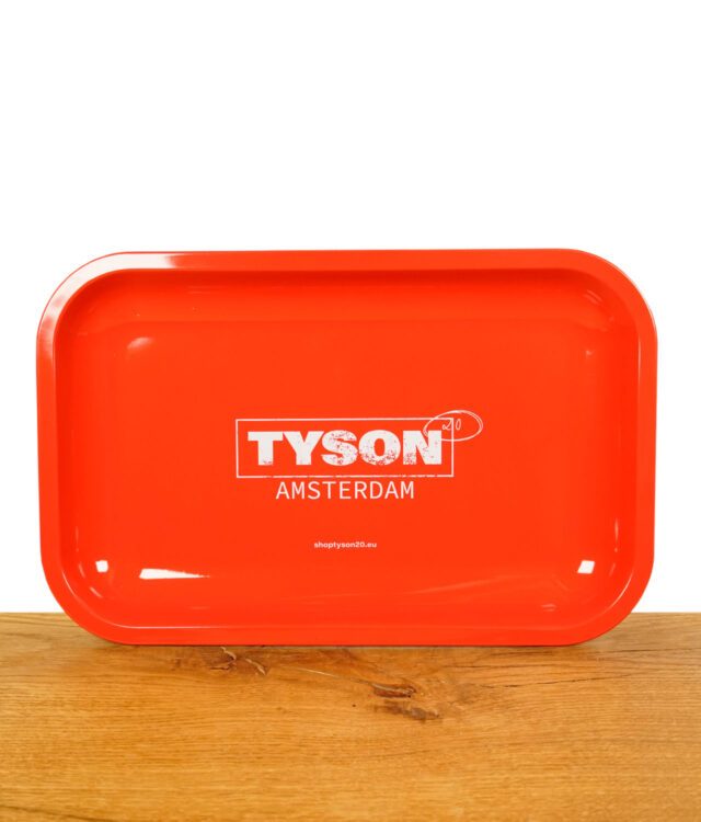 Tyson 2.0 Tray in Rot auf Holzbrett