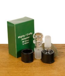Bongadapter für Mighty und Crafty auf einem Holztisch.