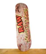 Das RAW Skateboard Deck Bricks