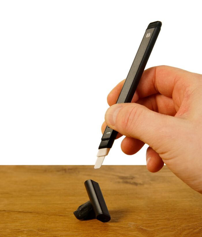 puffco-hot-knife-onyx-edition-1.jpg