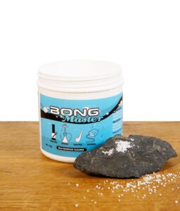 black-leaf-bong-master-reiniger.jpg