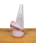 Puffco New Peak Bliss auf Holz