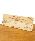 Geöffnete RAW Supernatural Classic Packung mit Sicht auf die Rückseite und Slogan 'The Natural Way to Roll