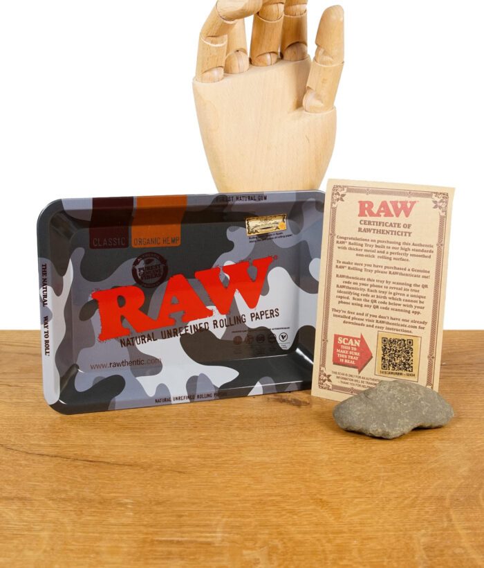 RAW Rolling Tray Camo mit Echtheitszertifikat – Blättchenablage mit Tarnmuster
