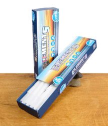 Zwei Packungen Elements Ultra Thin Rice Cones – eine geöffnet mit herausragenden Cones
