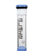 Mundstück der Blaze Beakerbong 7mm mit Farbverlauf und klarem Logo, weiße und blaue Glasakzente