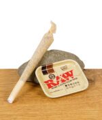 raw-tiny-tray-anstecker.jpg