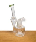 Kompakte Blaze Recyclerbong mit Trommelperkolator und grünem Mundstück – ideal für NS14-Setups