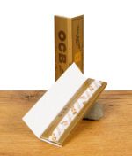 Geöffnetes OCB Premium Oro Slim Heftchen mit sichtbarem Innenaufdruck