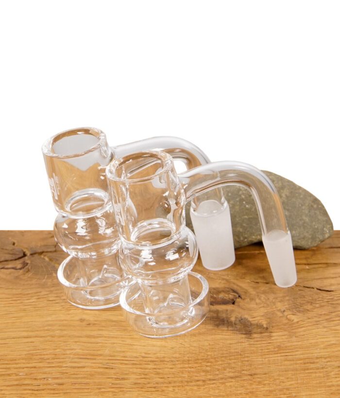 Zwei Human Grade Slurper Banger aus Quarzglas mit Kugelkammer und 90°-Schliff