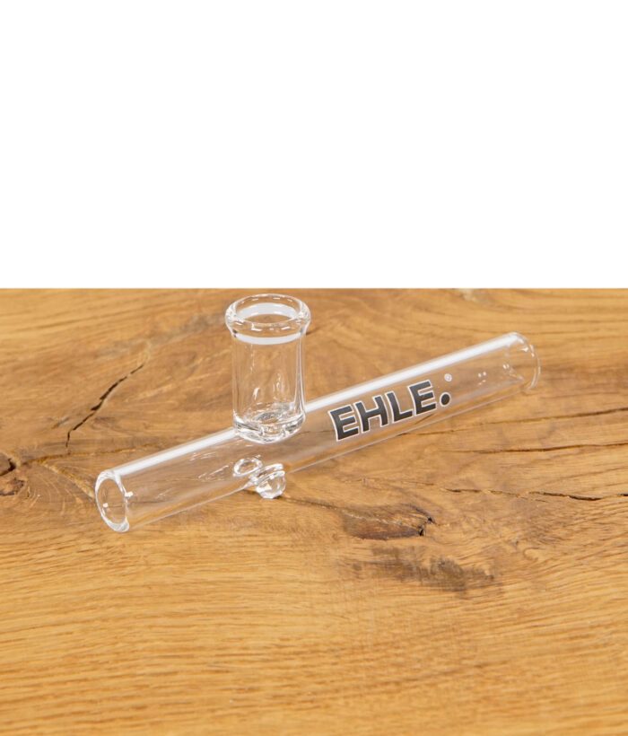 Kleine Ausführung des EHLE. Glaskawumm auf Holztisch