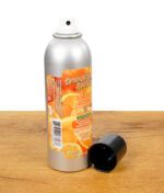 Geöffnete Spraydose Smoke Odor Exterminator Orange Lemon Splash mit abgenommenem Deckel