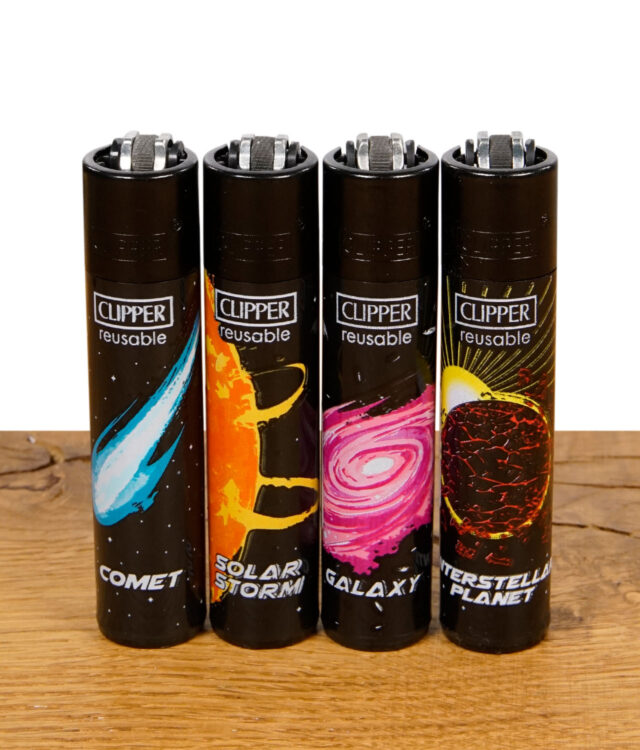 Clipper Feuerzeug Serie Across the Universe im 4er Set