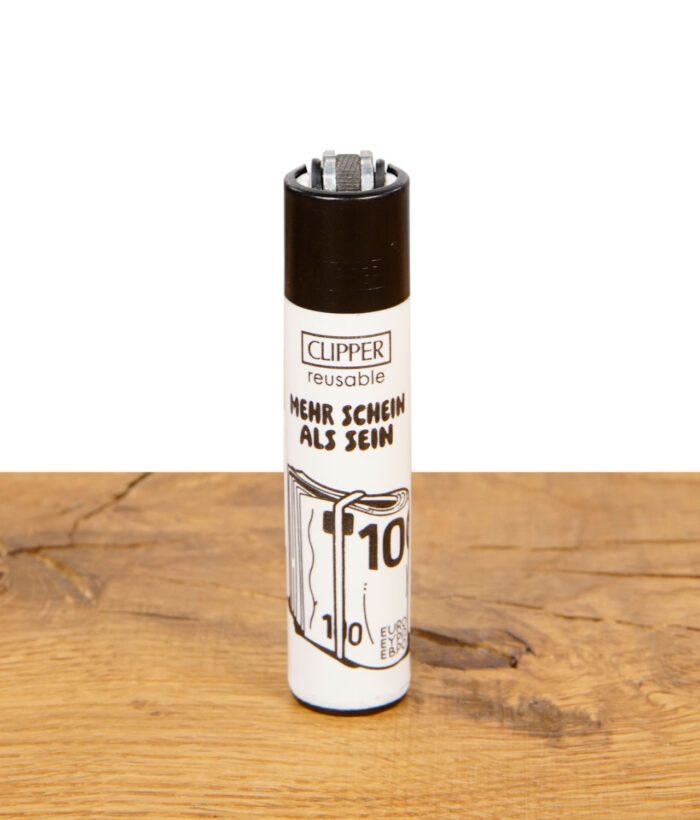Clipper Feuerzeug mit Aufdruck „Mehr Schein als Sein“ und Illustration eines 10-Euro-Scheins