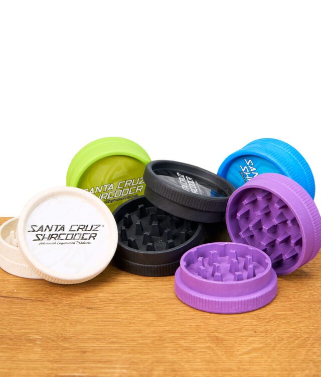 santa-cruz-hemp-shredder-2-teilig.jpg