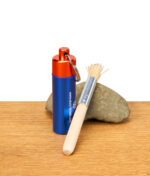 Storz & Bickel Capsule Caddy und Reinigungsbürste aus dem Zubehörset