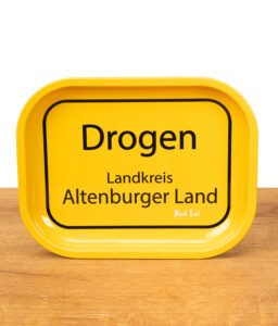 Rolling Tray mit Ortsschild Drogen und Black Leaf Logo