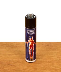 clipper-feuerzeug-astronauten-motiv-1.jpg