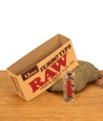 12mm TURBO TIPS von RAW steht vor Pappmanschette mit Aufdruck.