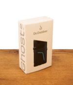 Originalverpackung des Dr. Dabber Ghost 2 Vaporizers. Heller Karton mit minimalistischem Design und Produktbild.