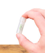 Hand hält PURIZE Glasfilter im offenen Kunststoffetui, ideales Zubehör für Dreher.