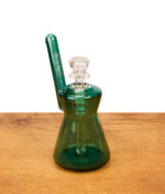 GRAV Pocket Bubbler Hourglass Lake Green – sattgrüner Glas-Rig mit charakteristischer Taillierung und Cup Bowl
