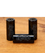Tiefschwarze Jet Black Glasfilter von RipTip in 10mm Durchmesser angeordnet auf holz