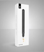 Minimalistische Verpackung des neuen Puffco Hot Knifes V2 in Onyx-Schwarz mit Produktabbildung und Branding