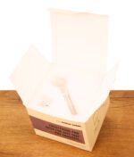 Geöffnete Human Grade Terp Slurper Verpackung mit schützender Schaumstoffeinlage für den Quarzbanger.